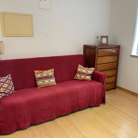 Industrial Loft Apartment Terrugem Ngoại thất bức ảnh