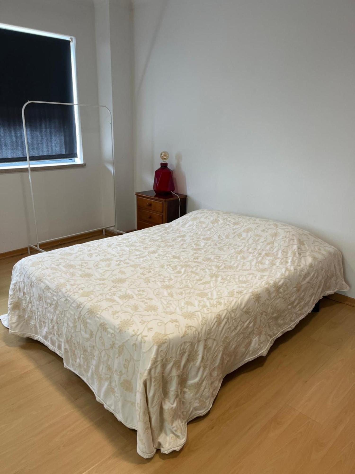 Industrial Loft Apartment Terrugem Ngoại thất bức ảnh